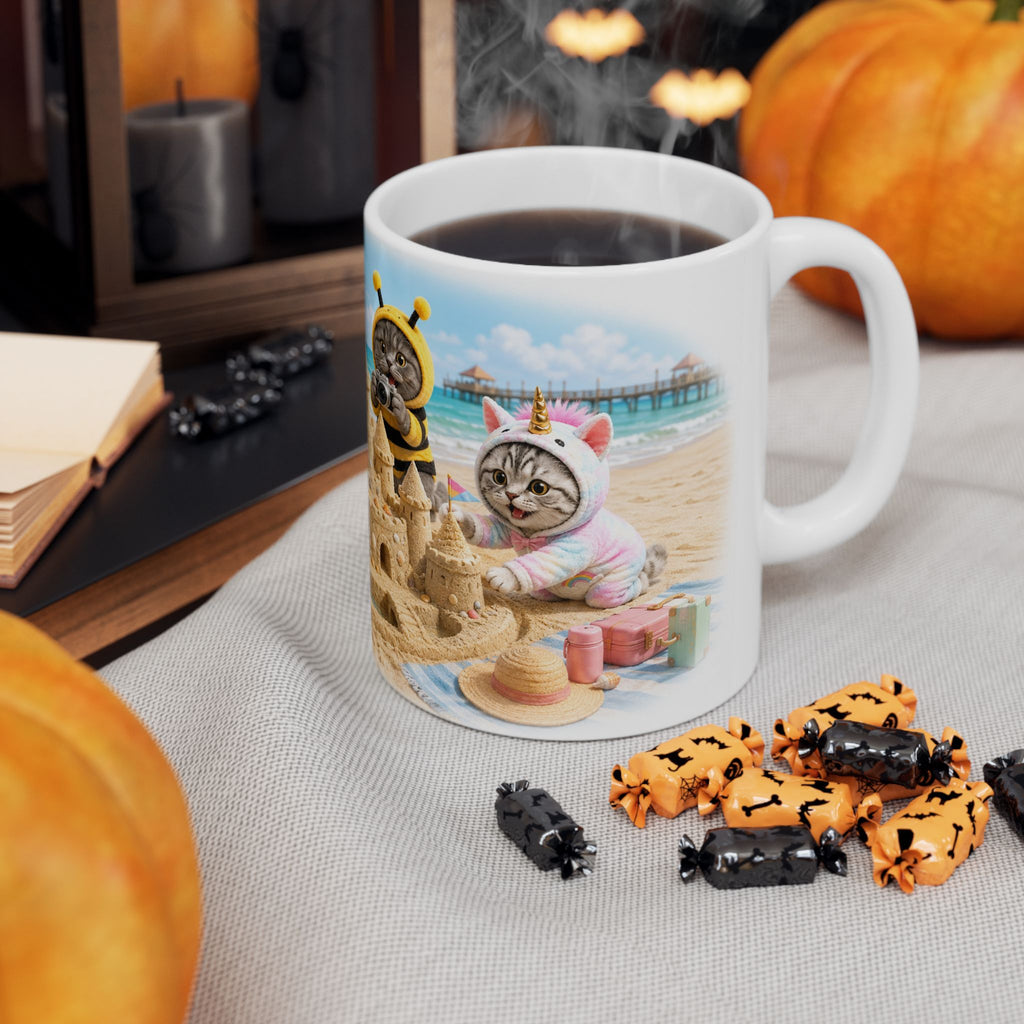 Beach Day Ceramic Mug – Cute Kitten Sandcastle Adventure