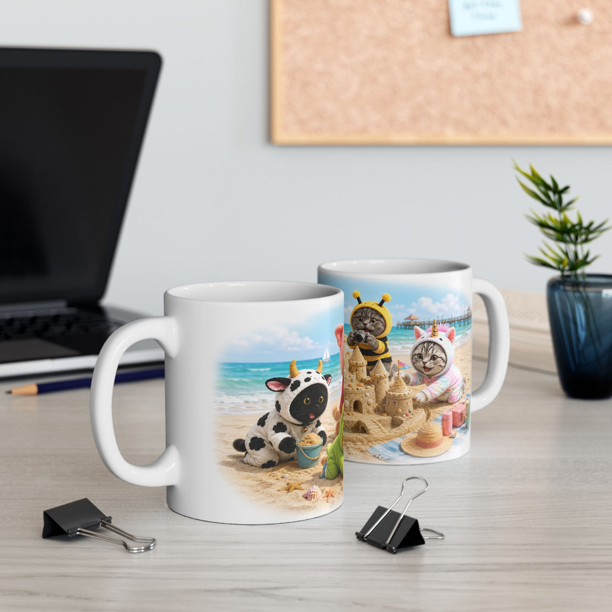 Beach Day Ceramic Mug – Cute Kitten Sandcastle Adventure
