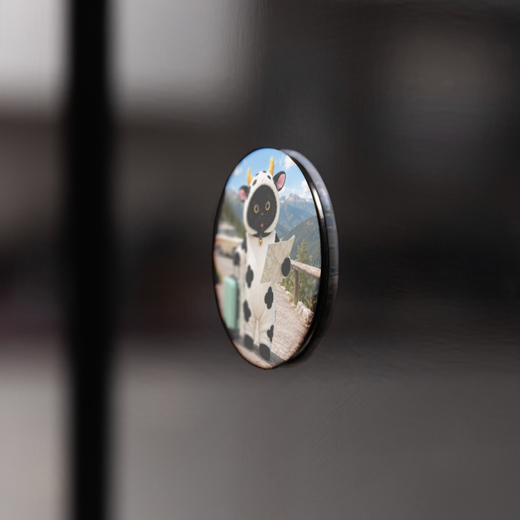 MooMoo_Moments_Round_Fridge_Magnet_RoundButtonMagnet_BlackFridge_AS_Mockup.png_16052176