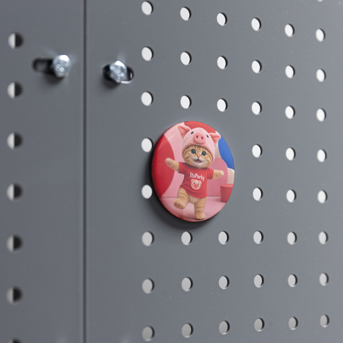 Porky_Signature_Round_Fridge_Magnet_RoundButtonMagnet_Workspace_Mockup.png_16052355