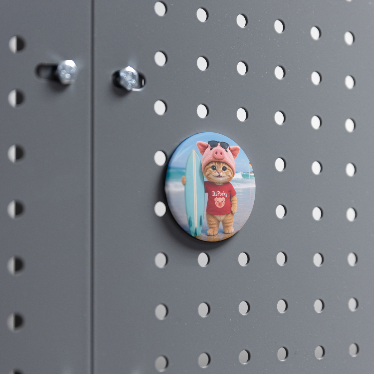 Porky_Signature_Round_Fridge_Magnet_RoundButtonMagnet_Workspace_Mockup.png_16052362