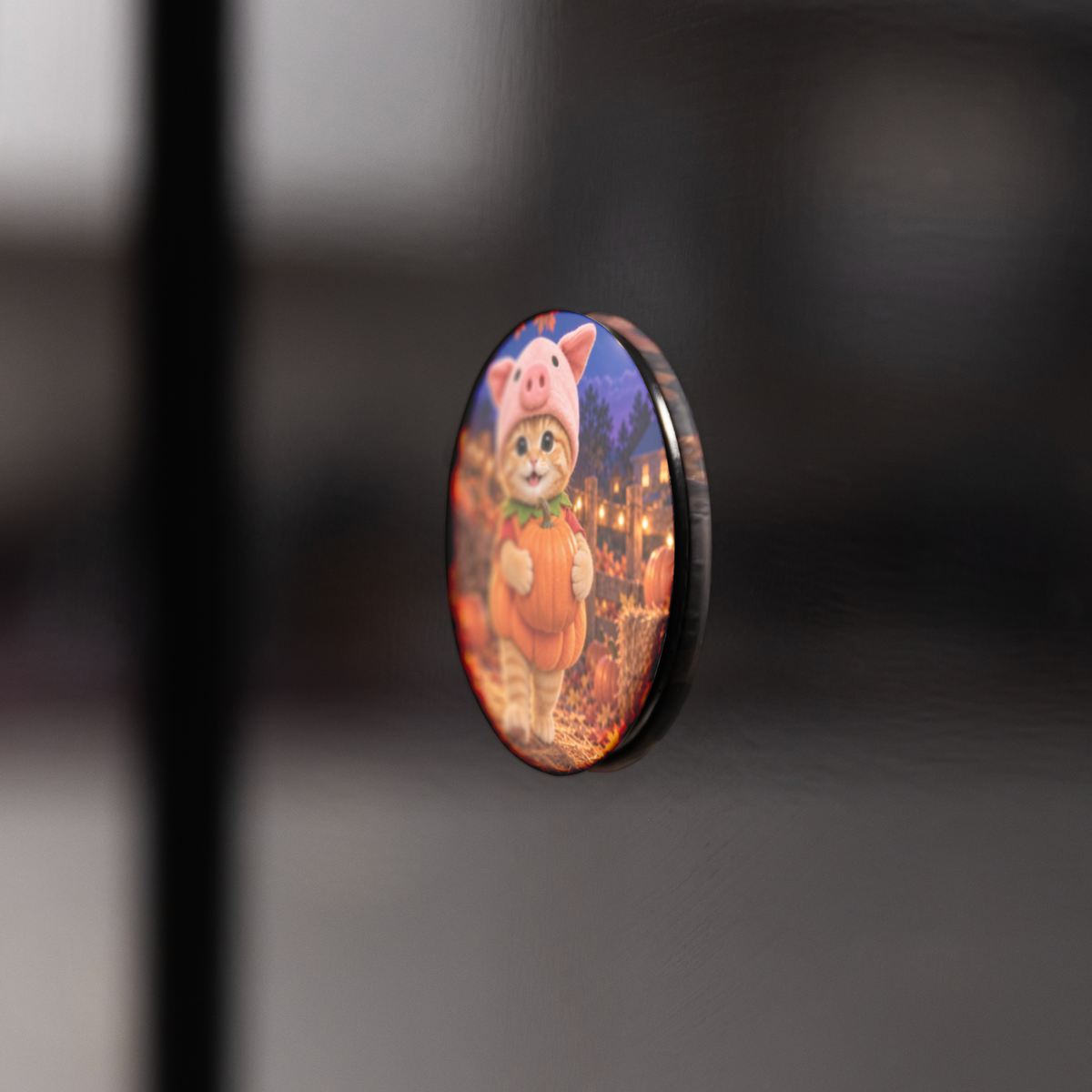 Porky__Friends_Halloween_Round_Fridge_M_RoundButtonMagnet_BlackFridge_AS_Mockup.png_16127576