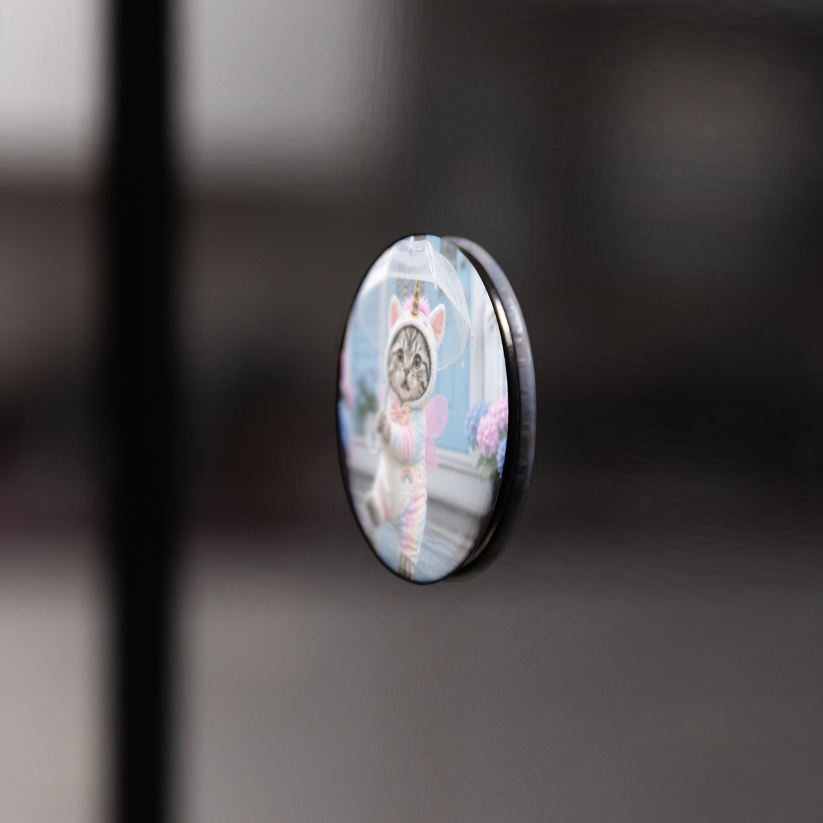 Uni_Magic_Round_Fridge_Magnet_RoundButtonMagnet_BlackFridge_AS_Mockup.png_16052323