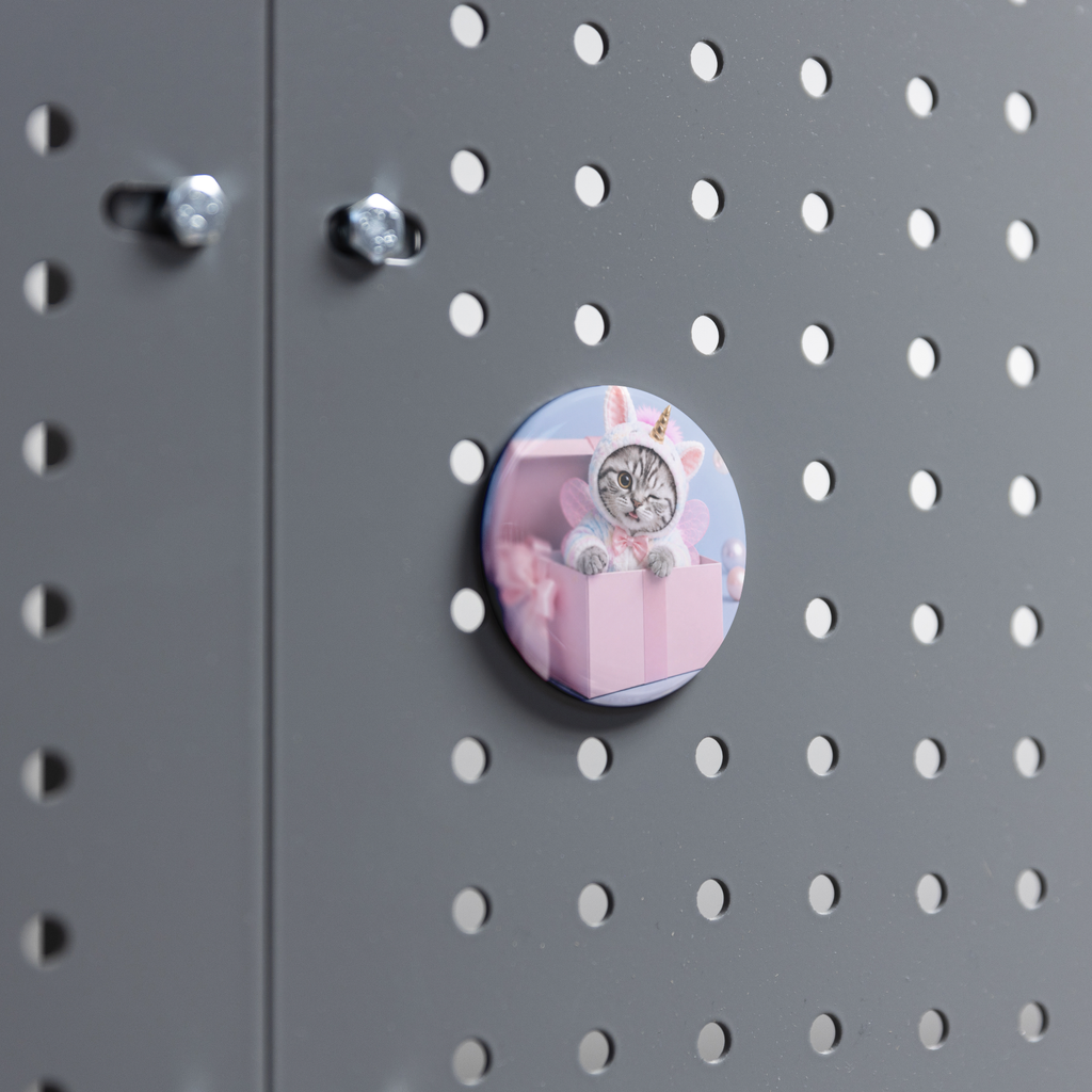 Uni_Magic_Round_Fridge_Magnet_RoundButtonMagnet_Workspace_Mockup.png_16052318